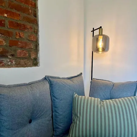 Residery Zentrale Altbauwohnung Mit Arbeitsplatz In Der Innstadt