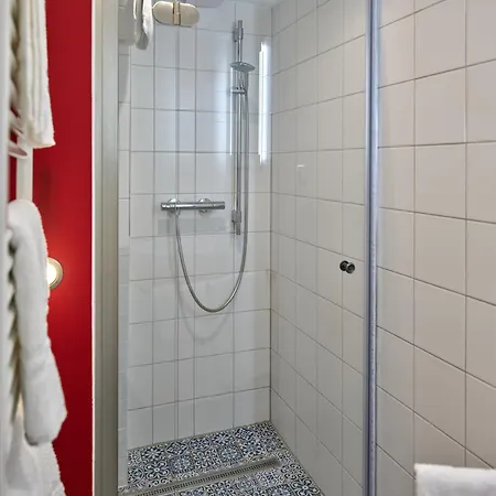 Grosse Stilvolle Altbauwohnung Im Herzen Von Passau Bis 6 Personen