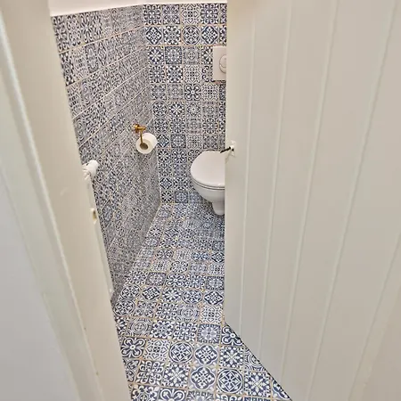 Residery Zentrale Altbauwohnung Mit Arbeitsplatz In Der Innstadt