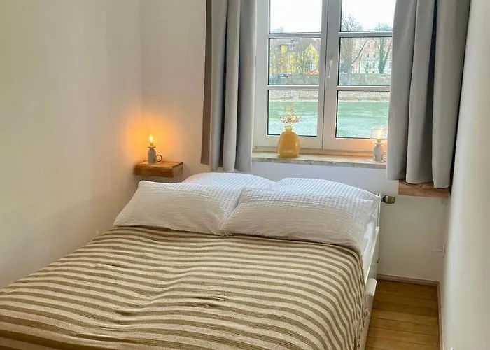 Residery Zentrale Altbauwohnung Mit Arbeitsplatz In Der Innstadt Apartment Passau